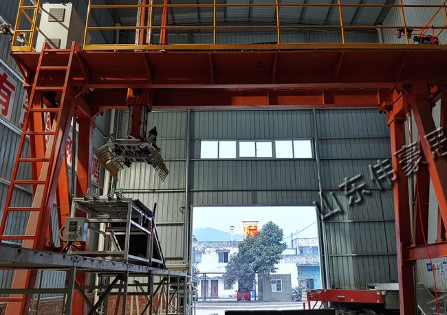 豆粕桁架式裝車機(jī)現(xiàn)場