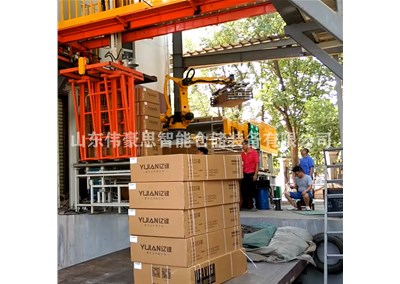 箱裝食品全自動裝車機(jī)有哪些特點(diǎn)？