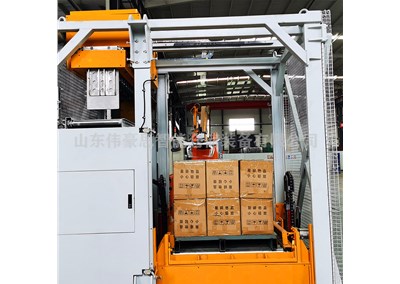 使用箱裝花生油自動拆垛機需要注意什么？