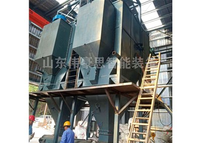 膨潤土噸袋拆包可以與哪些設備配套？