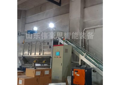 除氧劑自動破包機(jī)的優(yōu)勢介紹