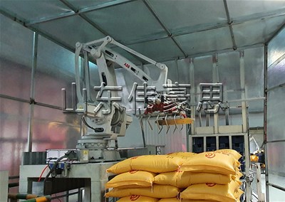 塑膠粉自動(dòng)碼垛機(jī)械手具備哪些特點(diǎn)？